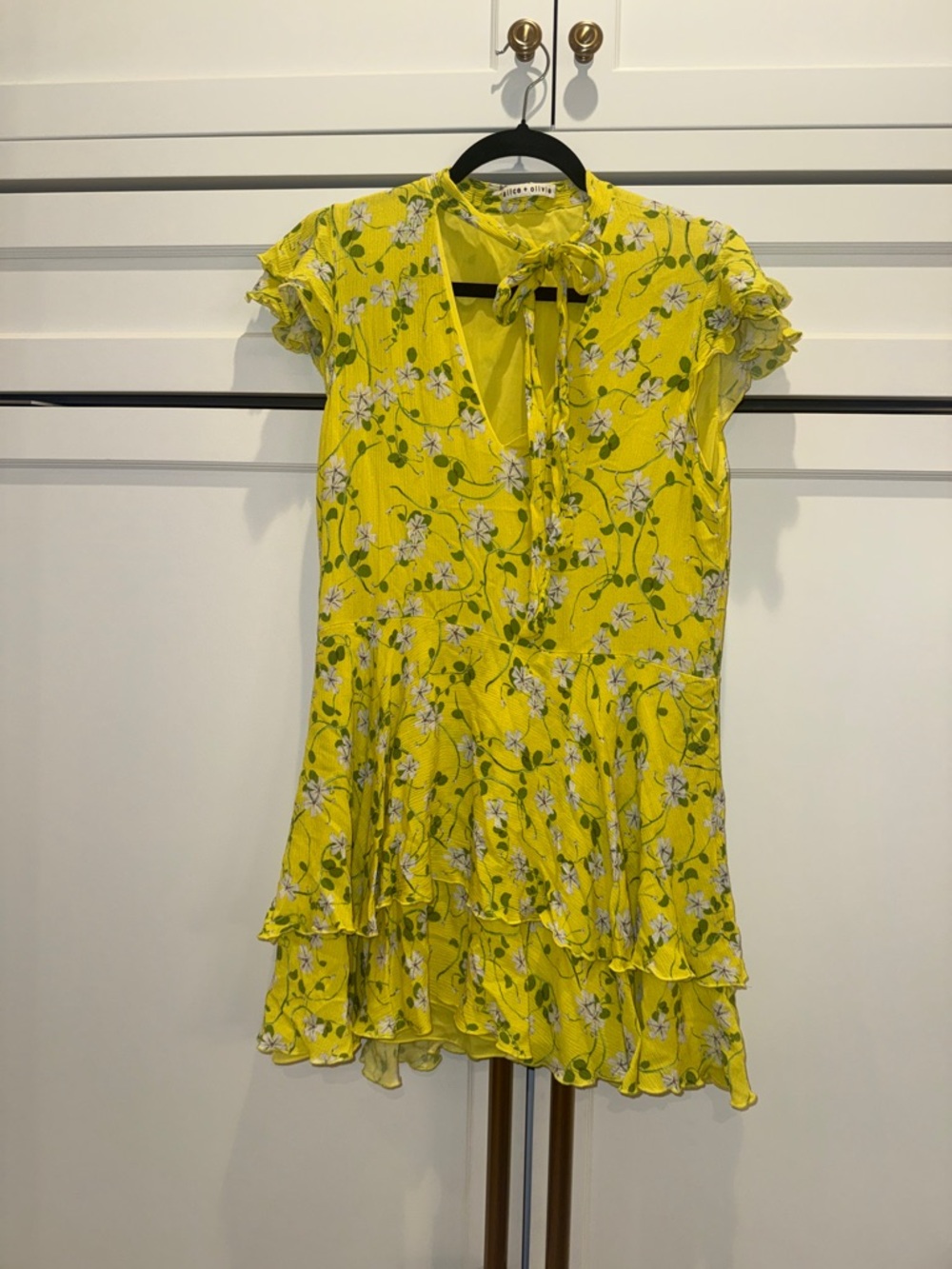 Alice + Olivia Moore Floral Tie-Neck Tunic Dress - Picture 3 of 8